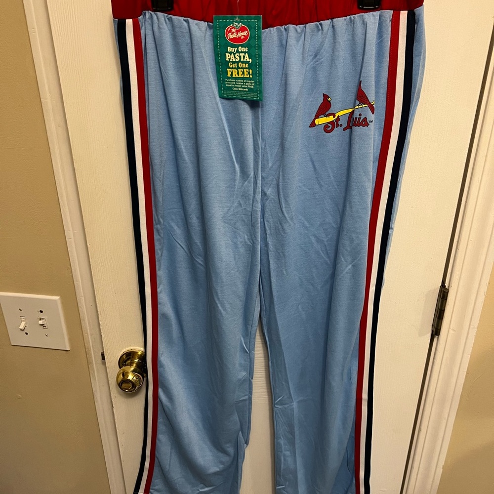 St. Louis Cardinals “The Pasta House” Size Adult Medium NWT Pajama Bottoms